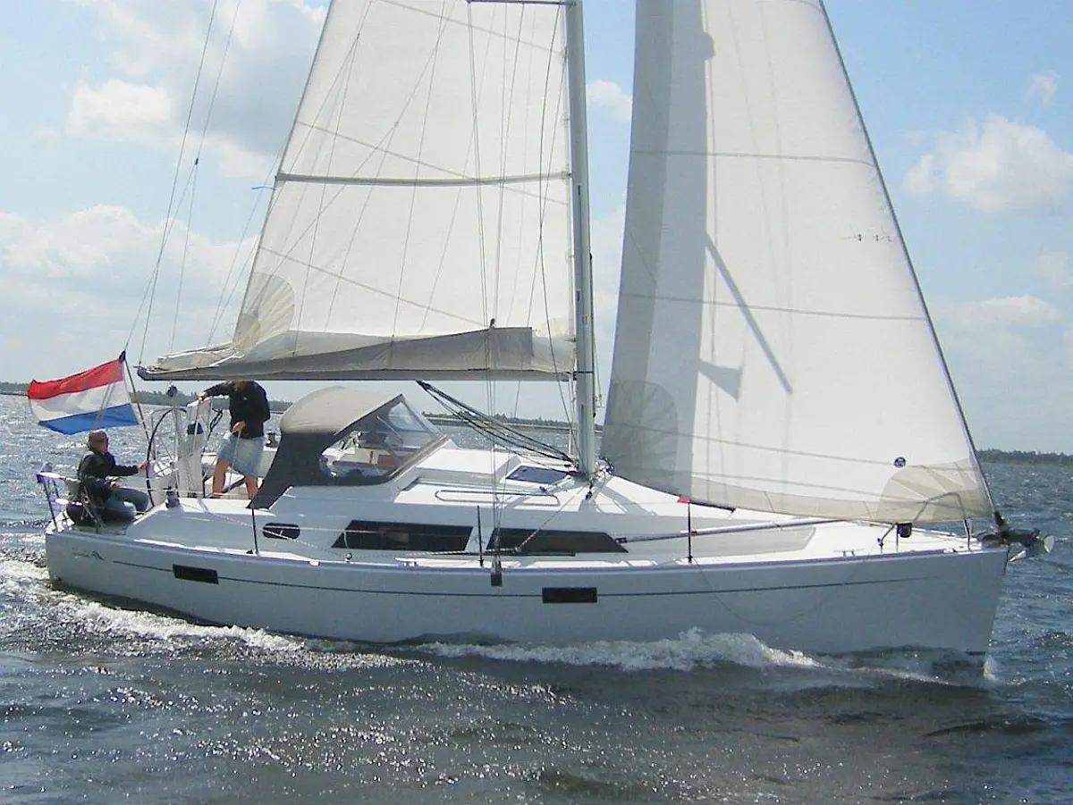Hanse 320